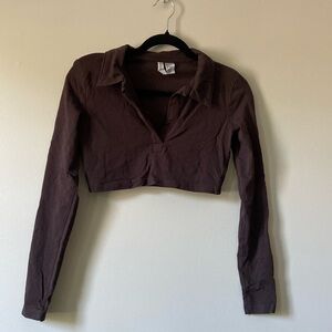 Cropped Collared Long Sleeves